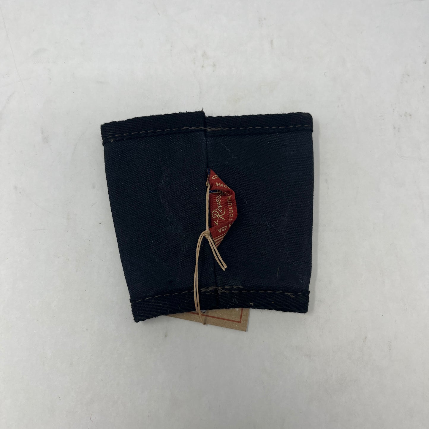 Heritage Black Pint Sleeve