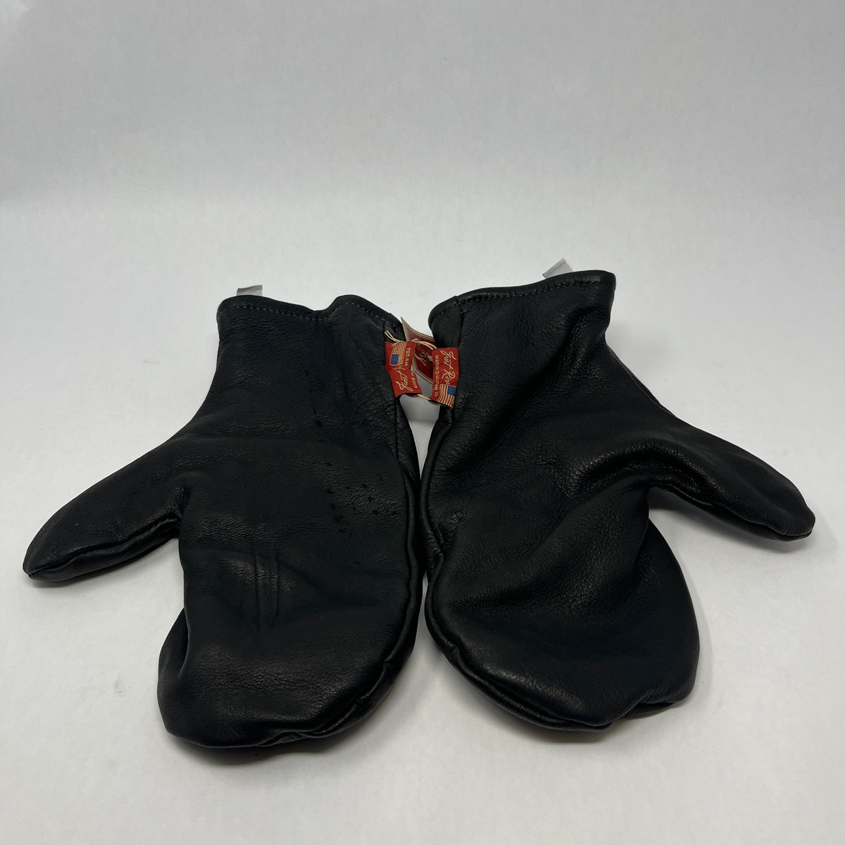 Northern Pacific Mittens - Buckskin | Frost River Outpost