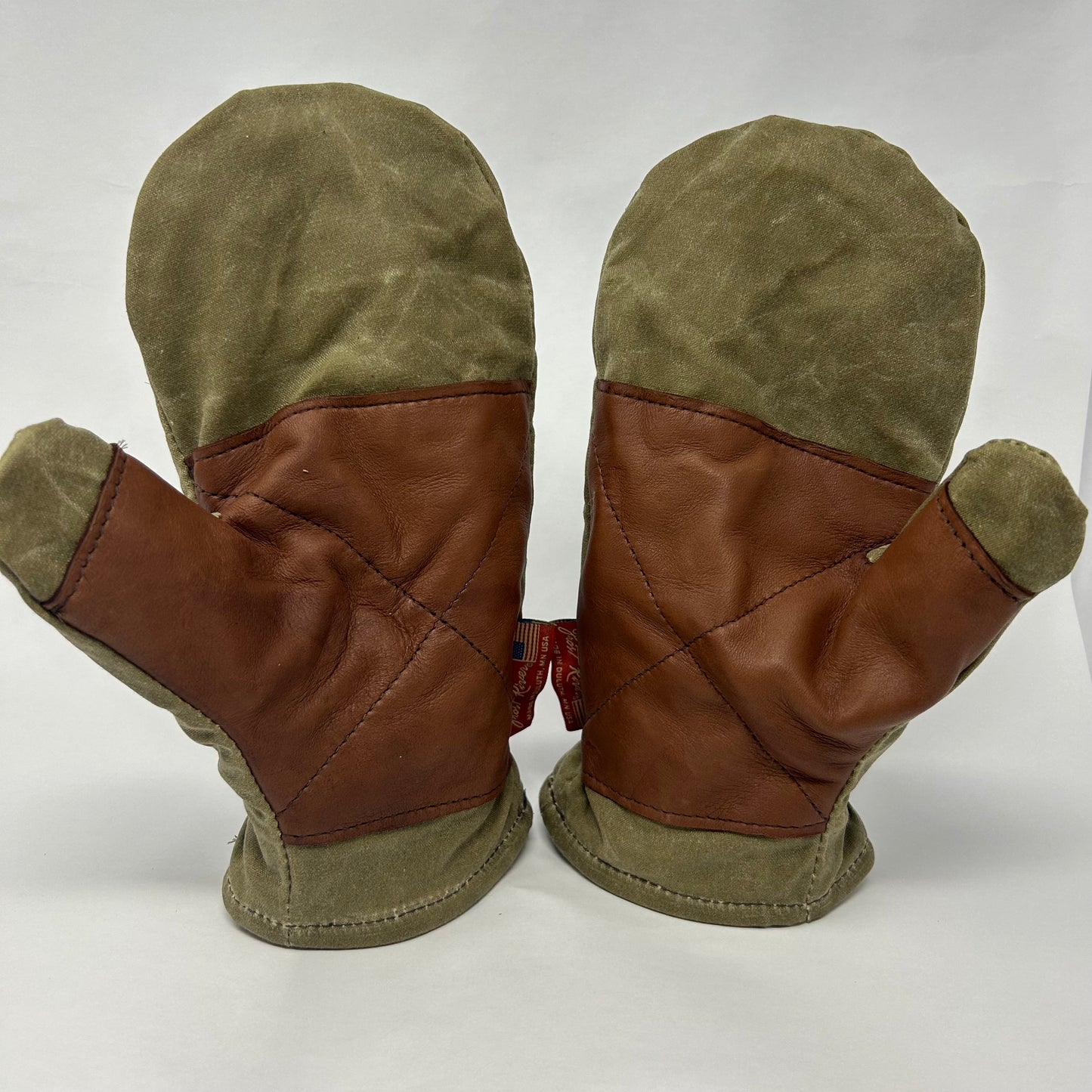 Northern Pacific Mittens - Buckskin | Frost River Outpost