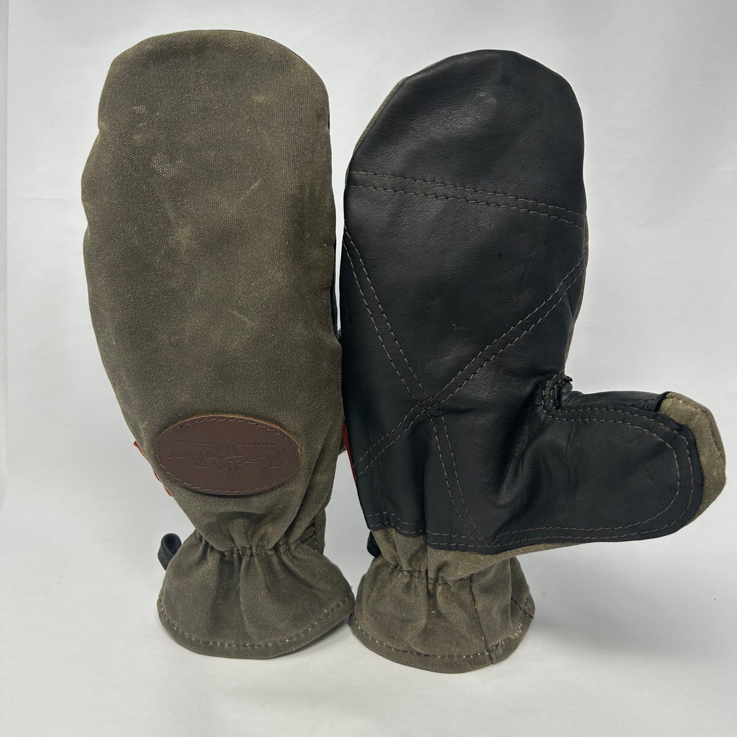 Empire Builder Mittens - Large